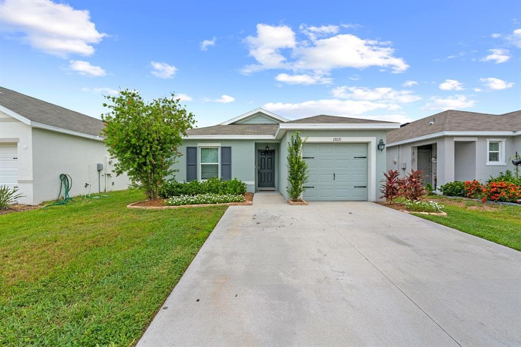 17071 OVAL RUM DRIVE WIMAUMA, FL 33598