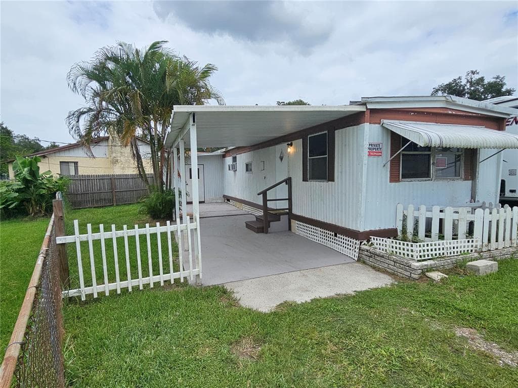 503 LONGFELLOW BOULEVARD UNIT 7 LAKELAND, FL 33801