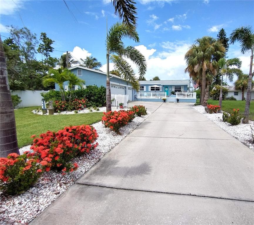 15817 REDINGTON DRIVE REDINGTON BEACH, FL 33708