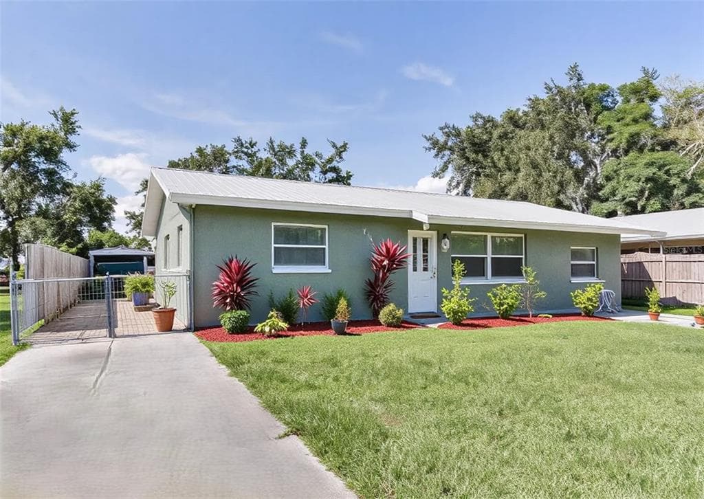 4331 56TH AVENUE TERRACE E BRADENTON, FL 34203