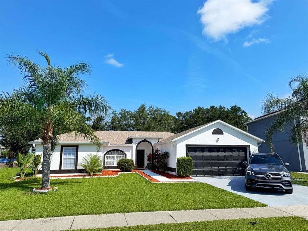 2526 SAGE DRIVE KISSIMMEE, FL 34758