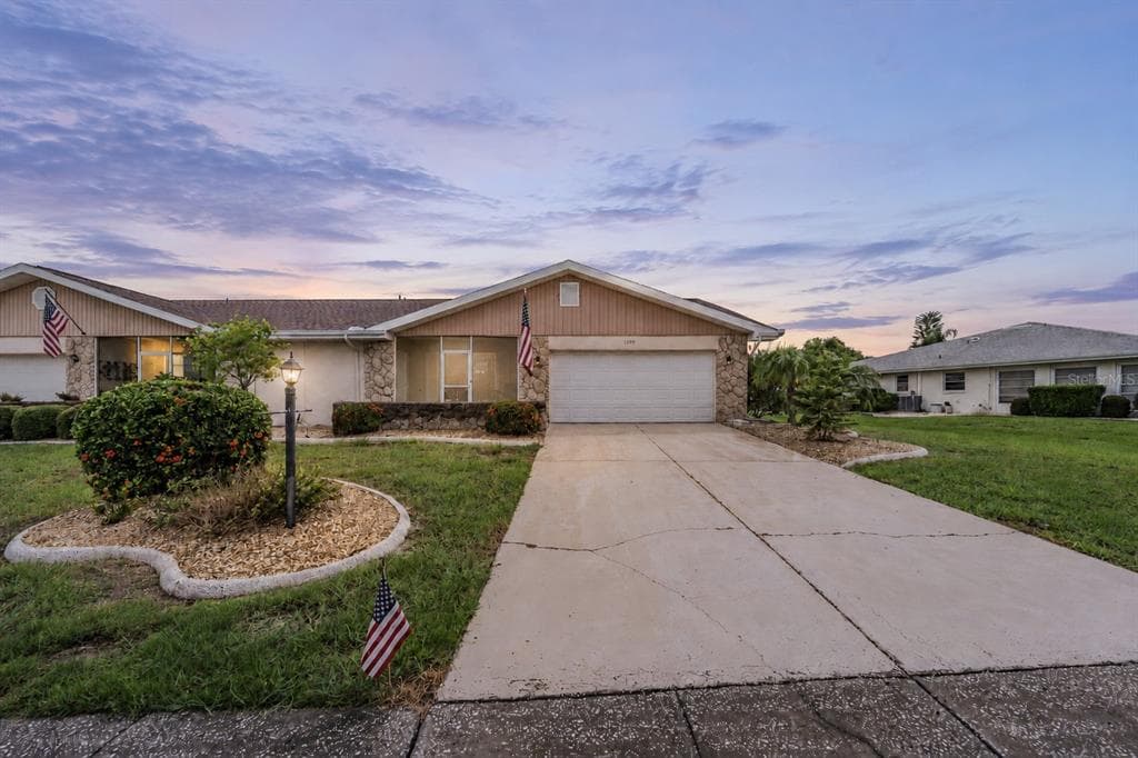 1209 WILD FEATHER LANE