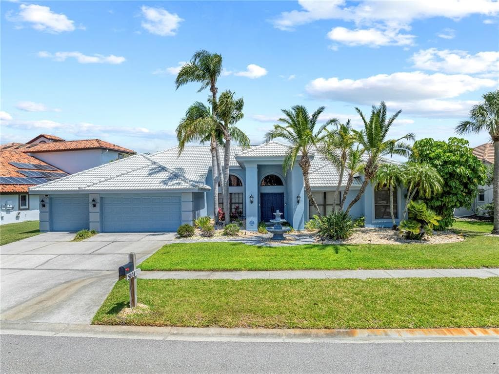 5104 E LONGBOAT BOULEVARD TAMPA, FL 33615