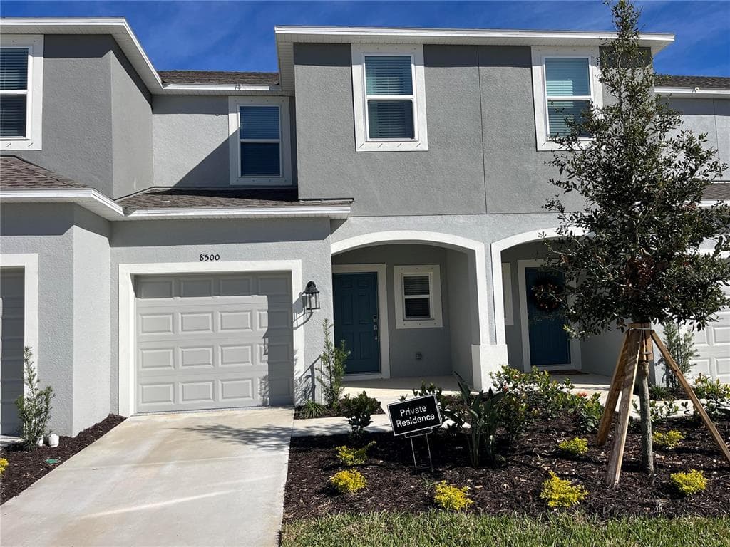 8500 LUNAR SKYE STREET SARASOTA, FL 34241