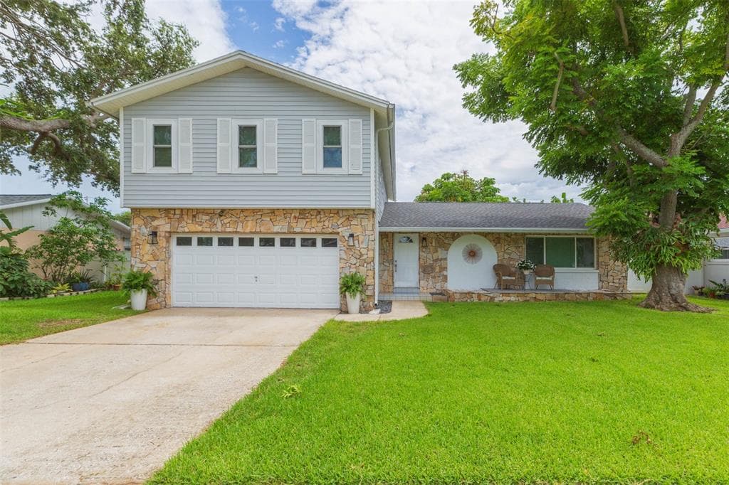 7734 ASHFORD COURT ST PETERSBURG, FL 33709