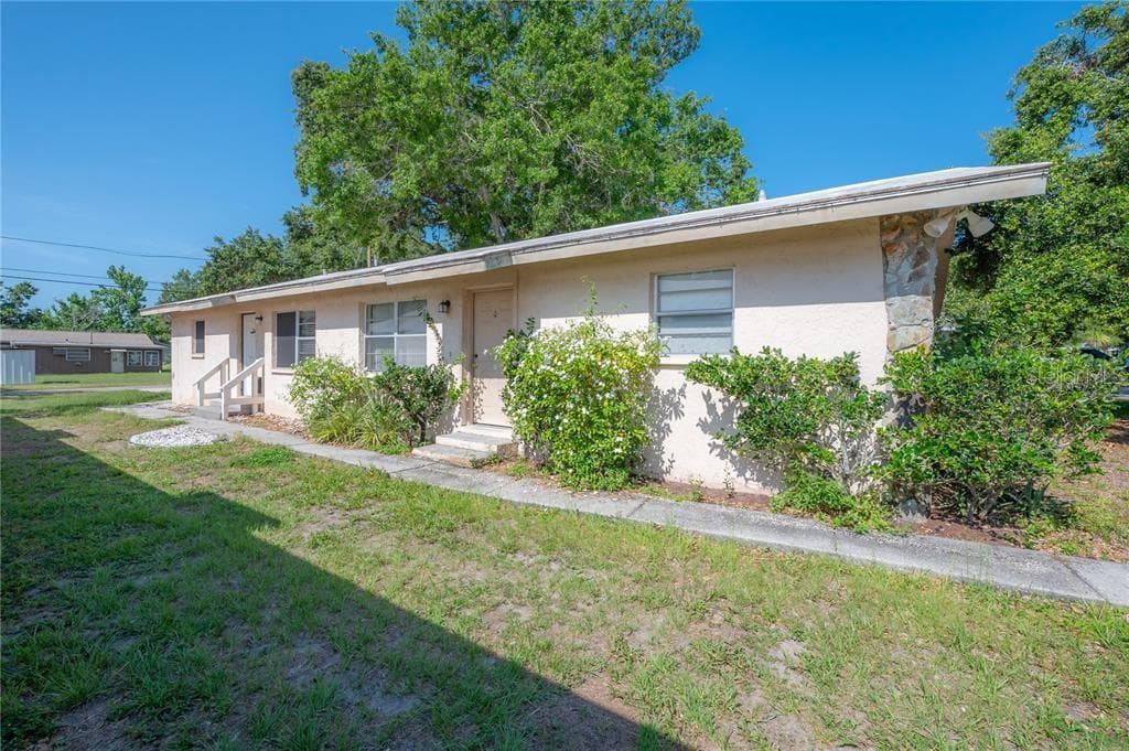 725 2ND AVENUE NE LARGO, FL 33770
