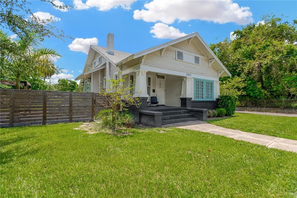 2801 N JEFFERSON ST TAMPA, FL 33602