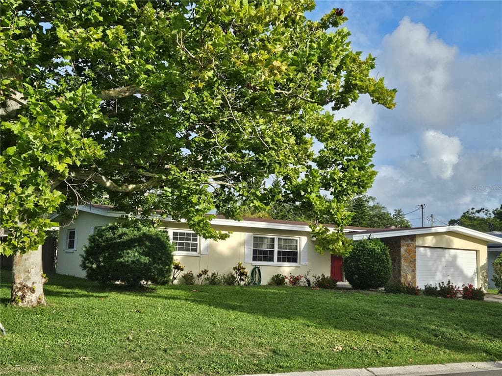 1596 S EVERGREEN AVENUE CLEARWATER, FL 33756