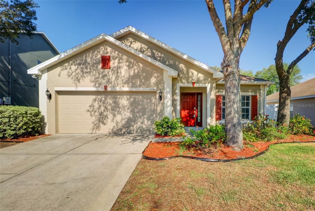 5745 SWEET WILLIAM TERRACE LAND O LAKES, FL 34639