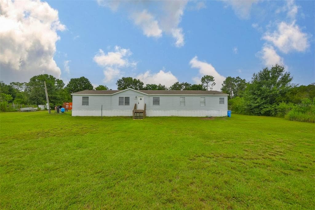 6105 NARON LANE PLANT CITY, FL 33565