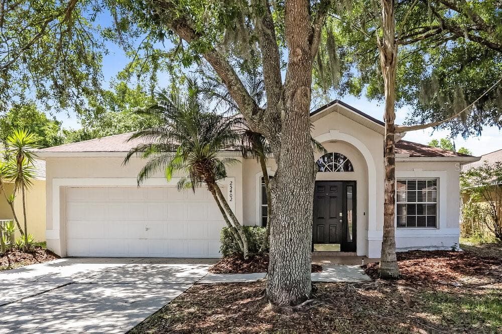 25402 SEVEN RIVERS CIRCLE LAND O LAKES, FL 34639