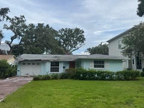 4906 W CLEVELAND STREET TAMPA, FL 33609