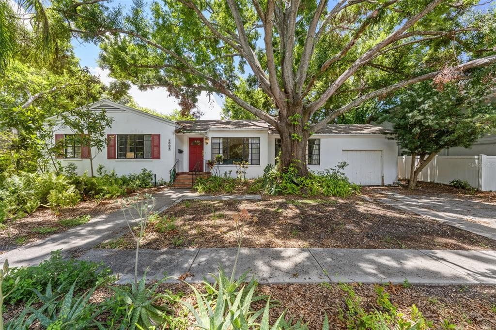 4008 W EL PRADO BOULEVARD TAMPA, FL 33629