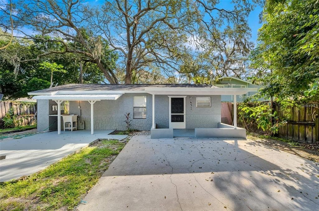4211 N 13TH STREET TAMPA, FL 33603