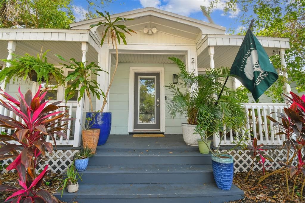 2126 7TH AVENUE N ST PETERSBURG, FL 33713