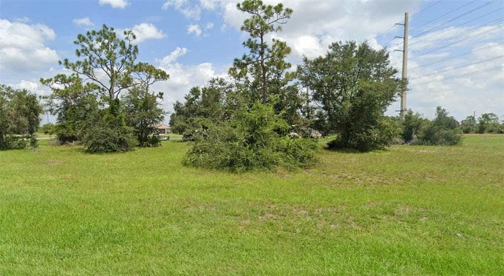 30268 CEDAR ROAD PUNTA GORDA, FL 33982
