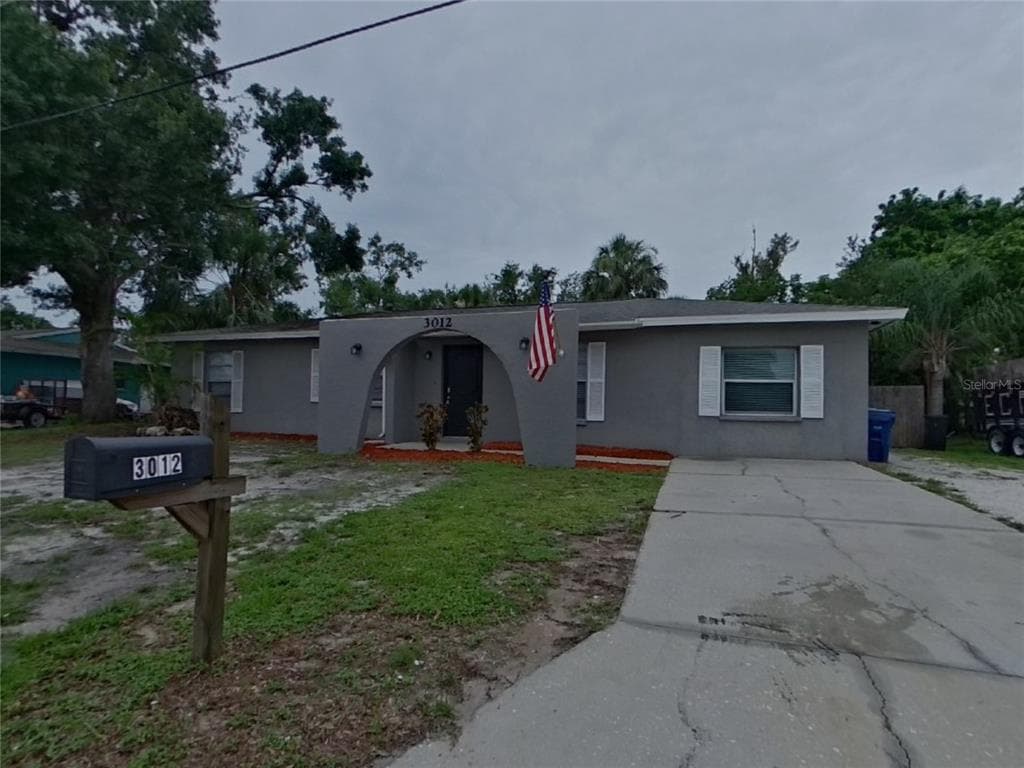 3012 LALANI BOULEVARD SARASOTA, FL 34232
