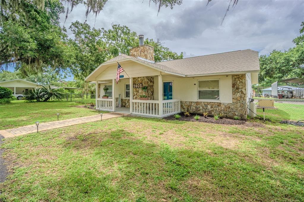 1403 E TOMLIN STREET PLANT CITY, FL 33563