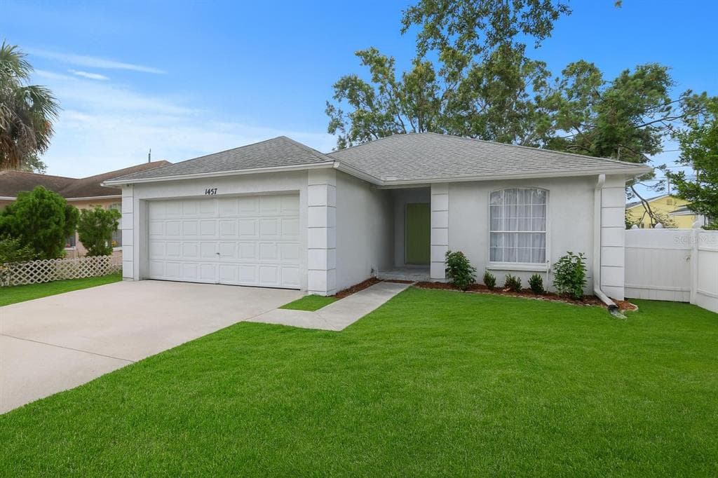 1457 PARK STREET CLEARWATER, FL 33755
