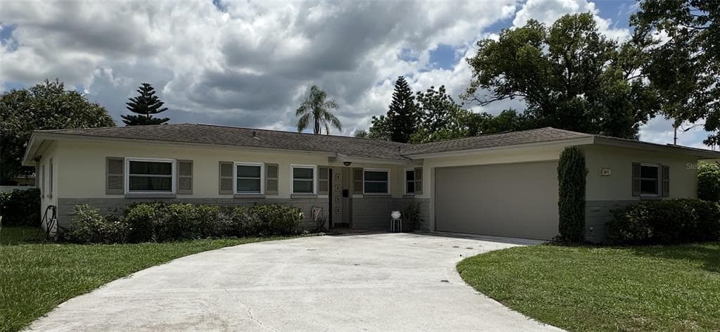 529 N LARRY CIRCLE N BRANDON, FL 33511