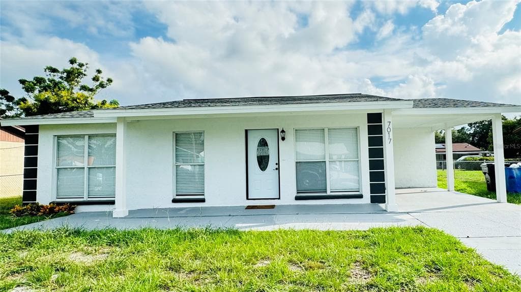 7017 SANDHURST DRIVE TAMPA, FL 33619