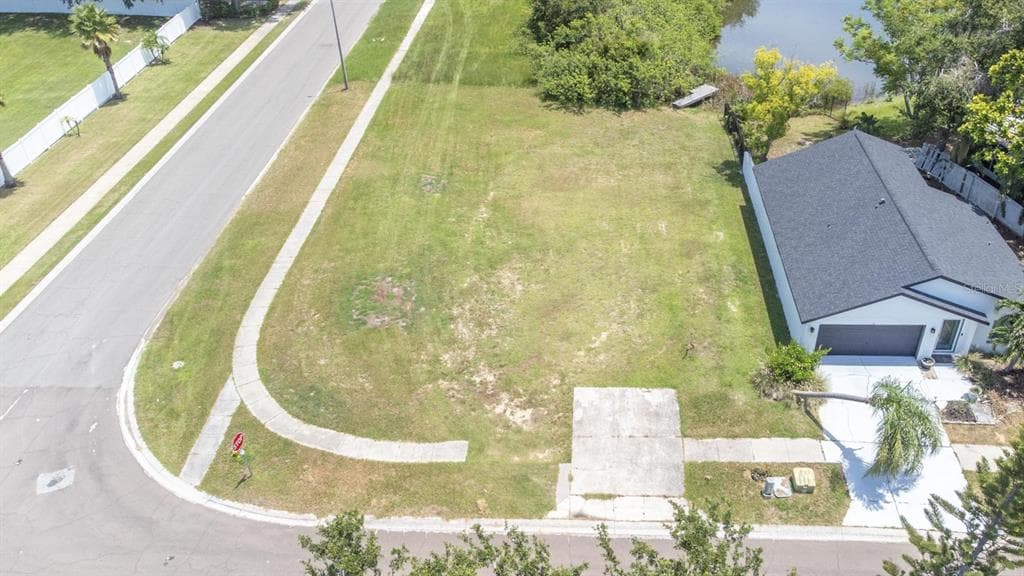 102 LOOKOUT DRIVE APOLLO BEACH, FL 33572
