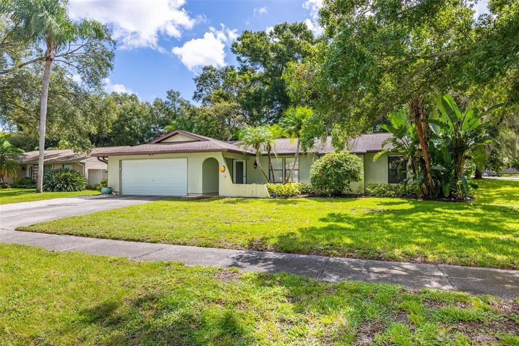 2059 GARY COURT PALM HARBOR, FL 34683