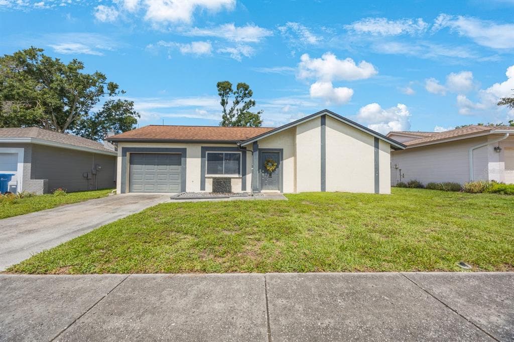 1722 W GROVELEAF AVENUE PALM HARBOR, FL 34683
