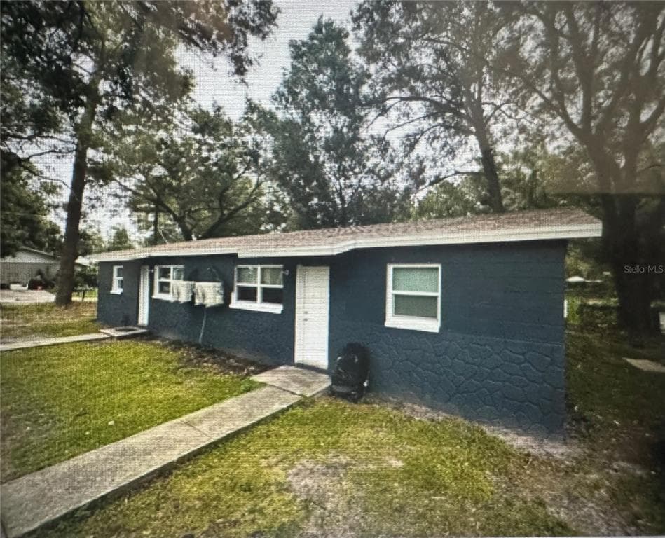 1701 E NOME STREET TAMPA, FL 33604