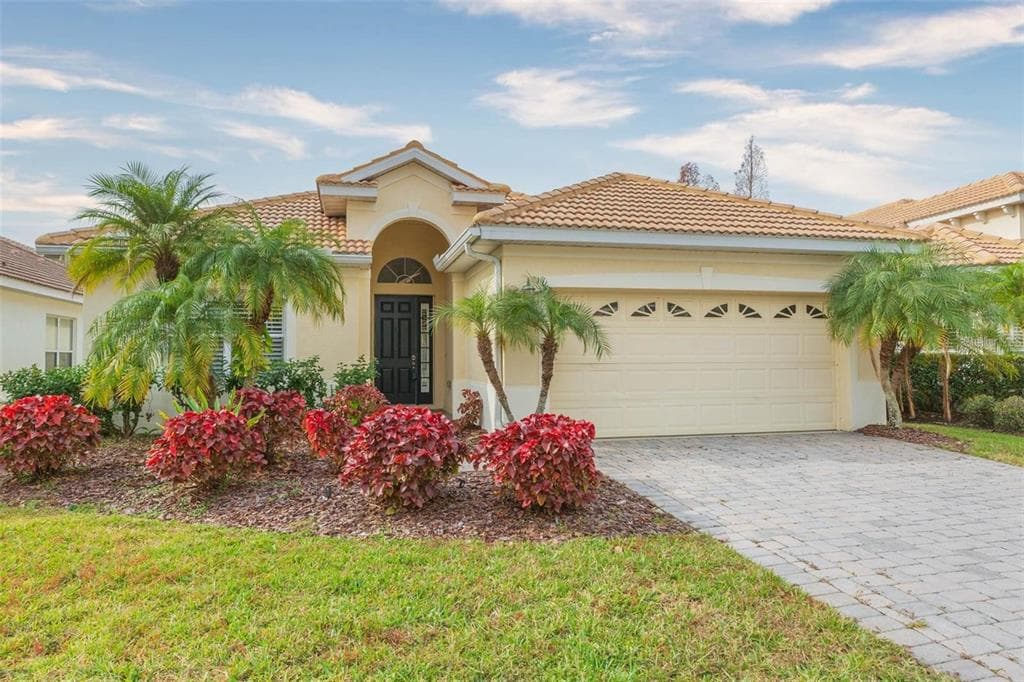 10867 CORY LAKE DRIVE TAMPA, FL 33647