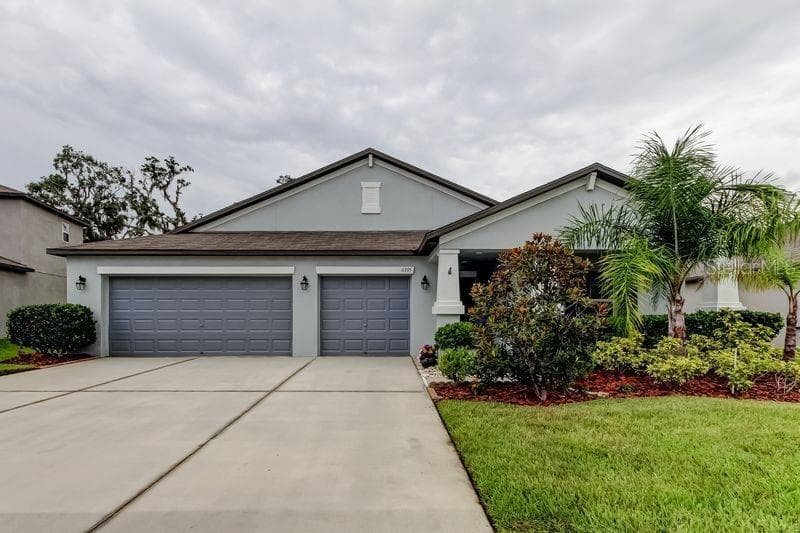 6395 COBBLE BLISS STREET ZEPHYRHILLS, FL 33541