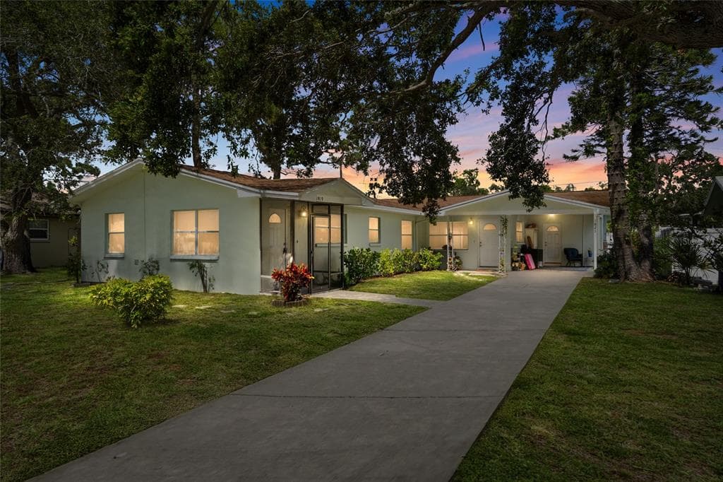 1819 MARTIN STREET LARGO, FL 33774