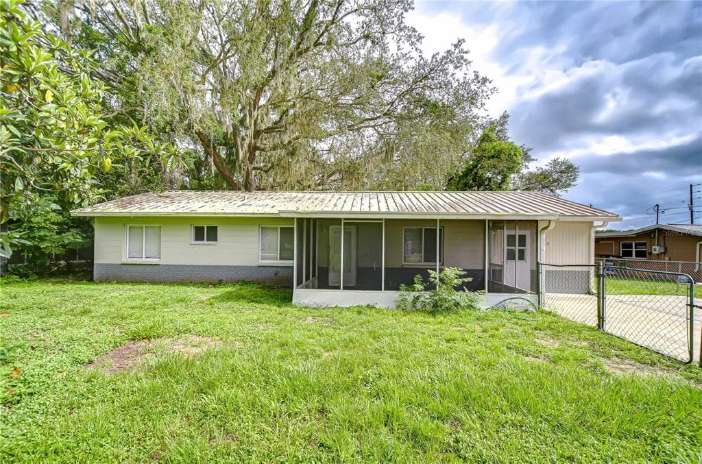 37740 WAVERLY AVENUE ZEPHYRHILLS, FL 33542
