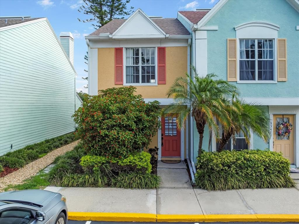 3349 W WYOMING CIRCLE UNIT 3349 TAMPA, FL 33611
