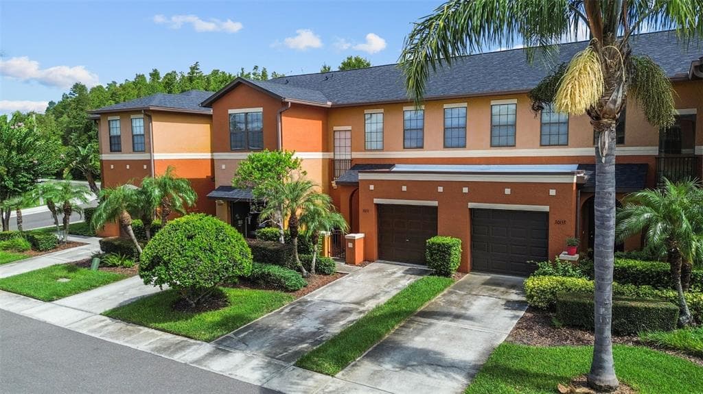 30151 GOODWICK WAY WESLEY CHAPEL, FL 33543