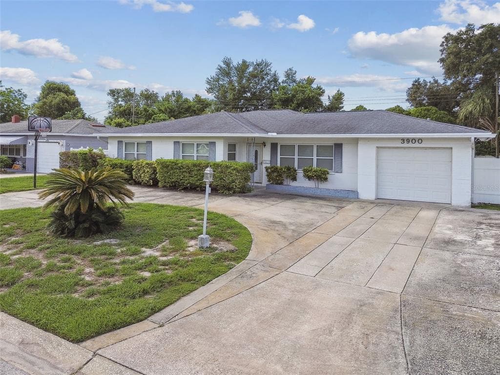 3900 23RD AVENUE N ST PETERSBURG, FL 33713