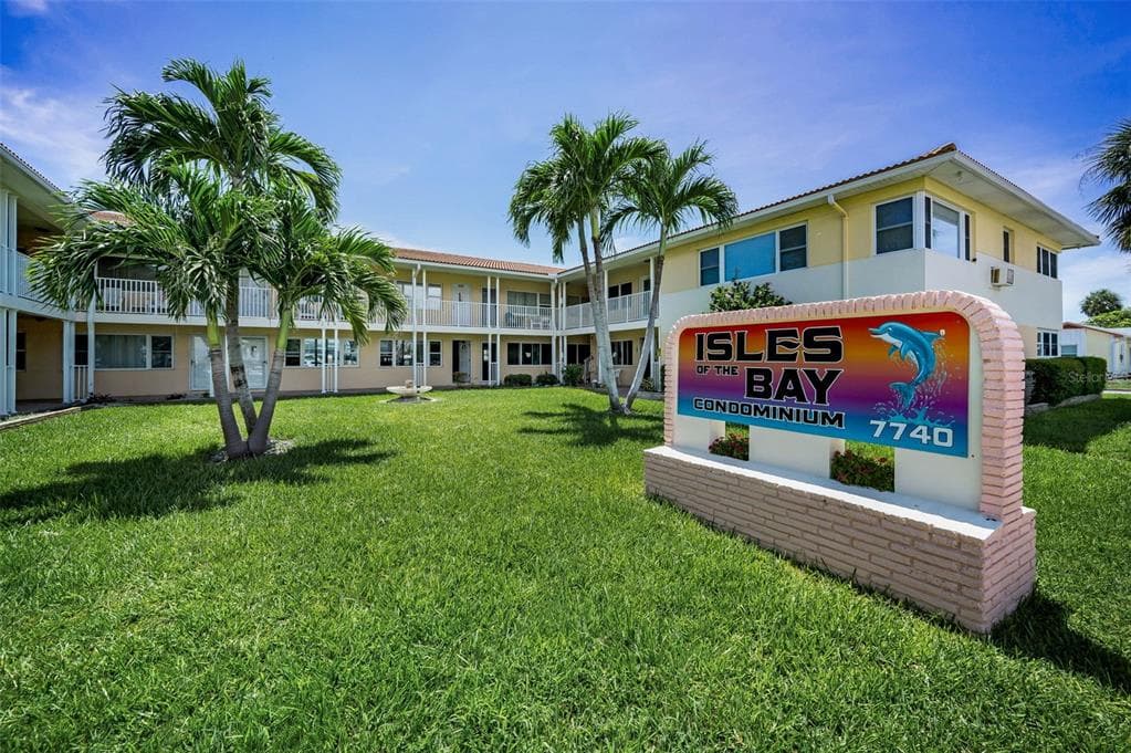 7740 BOCA CIEGA DRIVE UNIT 204