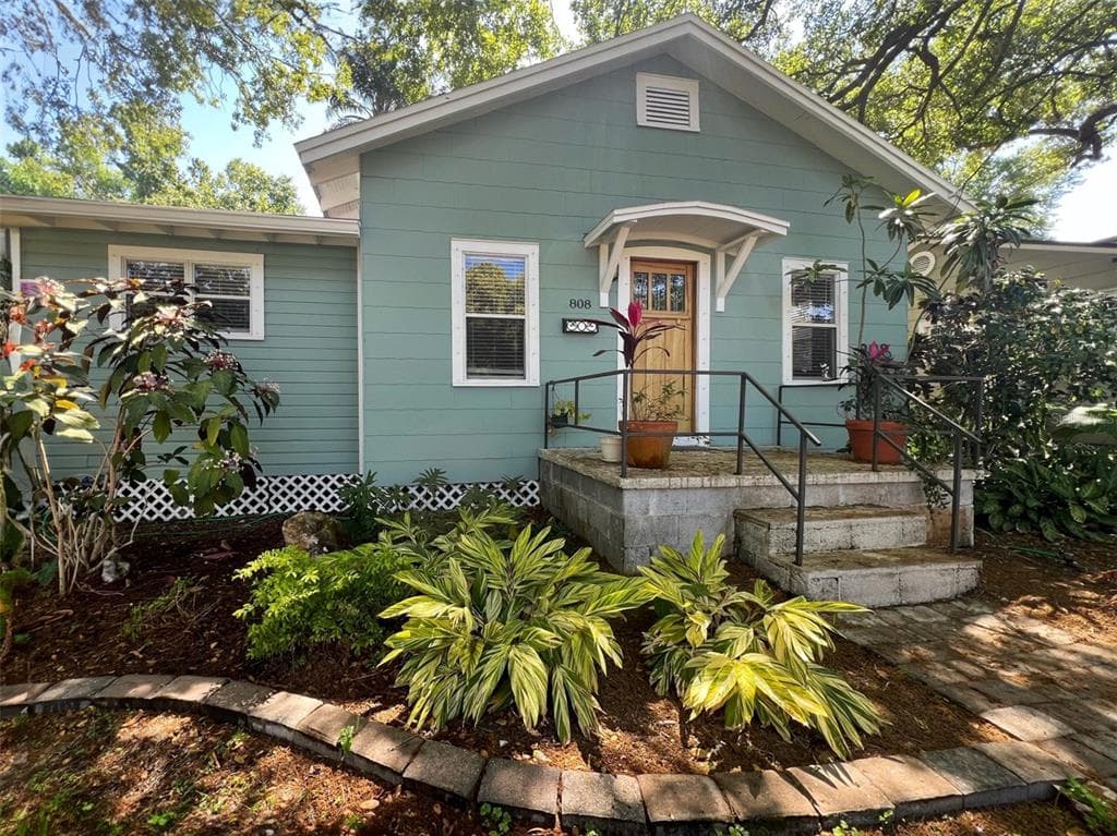 808 W CORAL STREET TAMPA, FL 33602