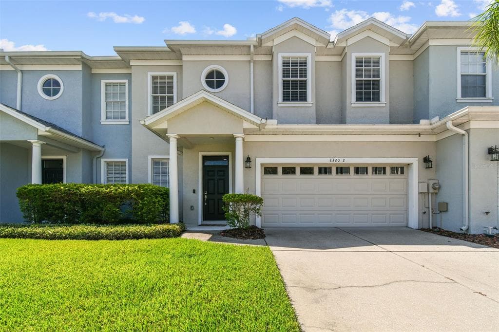 8320 MANOR CLUB CIRCLE UNIT 2 TAMPA, FL 33647
