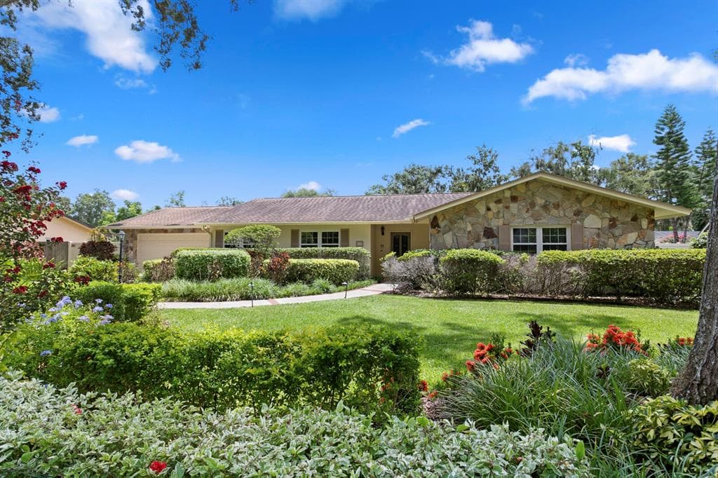 818 GASCON PLACE TEMPLE TERRACE, FL 33617