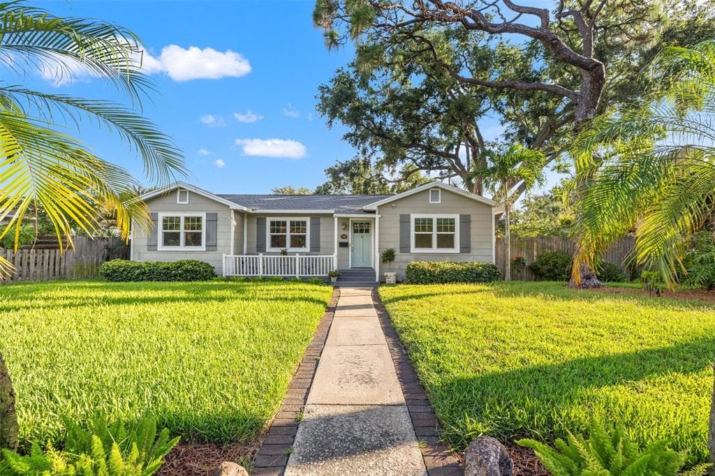 7127 3RD AVENUE N ST PETERSBURG, FL 33710