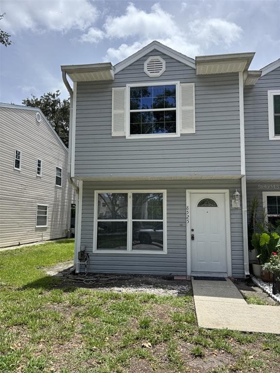 8525 J R MANOR DRIVE TAMPA, FL 33634