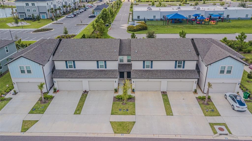 32483 LIMITLESS PLACE WESLEY CHAPEL, FL 33545