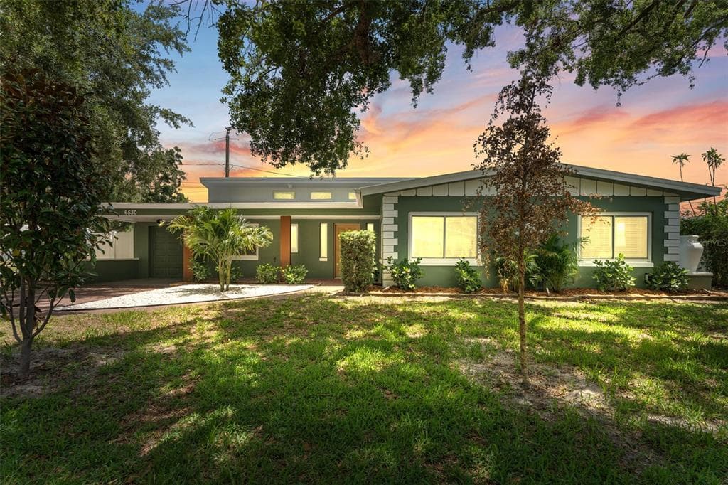 6530 RENALDO WAY ST PETERSBURG, FL 33707
