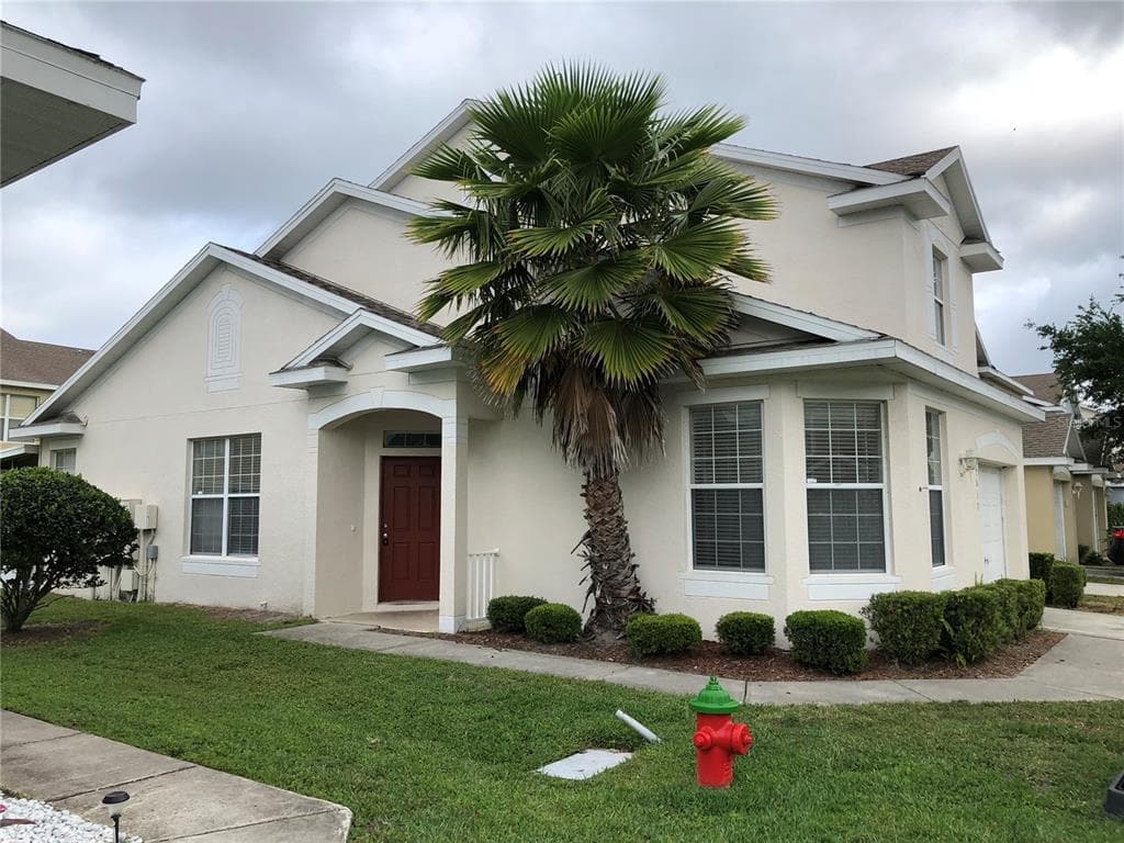 9817 CARLSDALE DRIVE RIVERVIEW, FL 33578