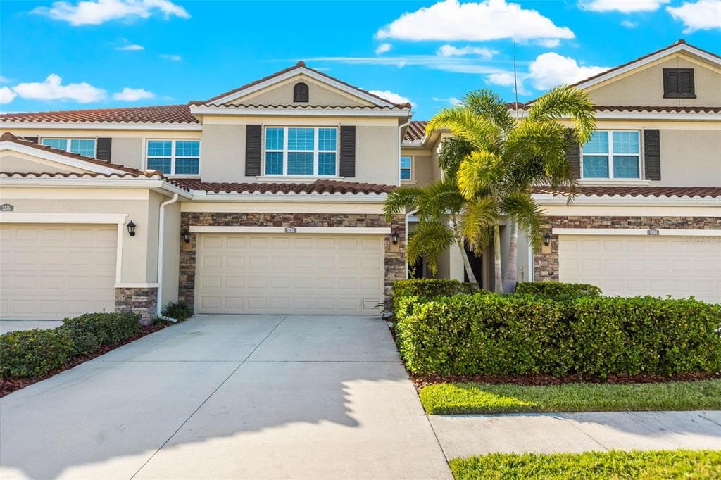 5280 6TH WAY N ST PETERSBURG, FL 33703