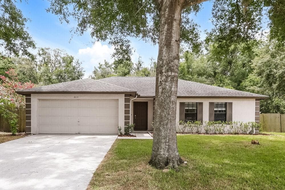 603 CHILT DRIVE BRANDON, FL 33510