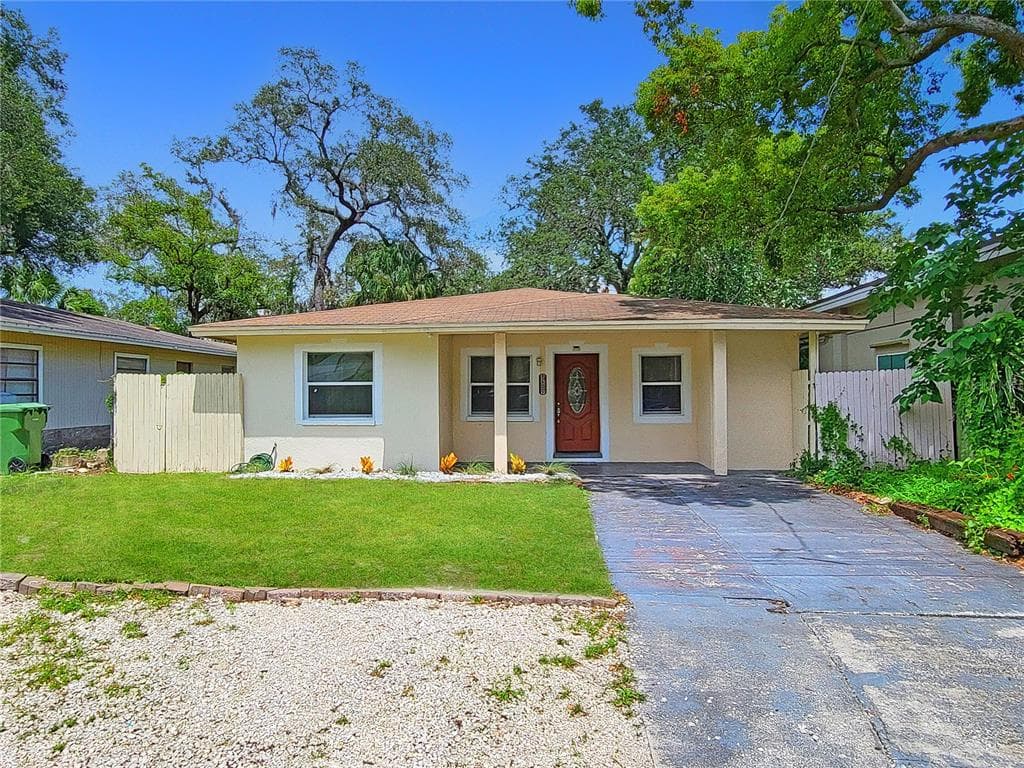 8609 N 11TH STREET TAMPA, FL 33604