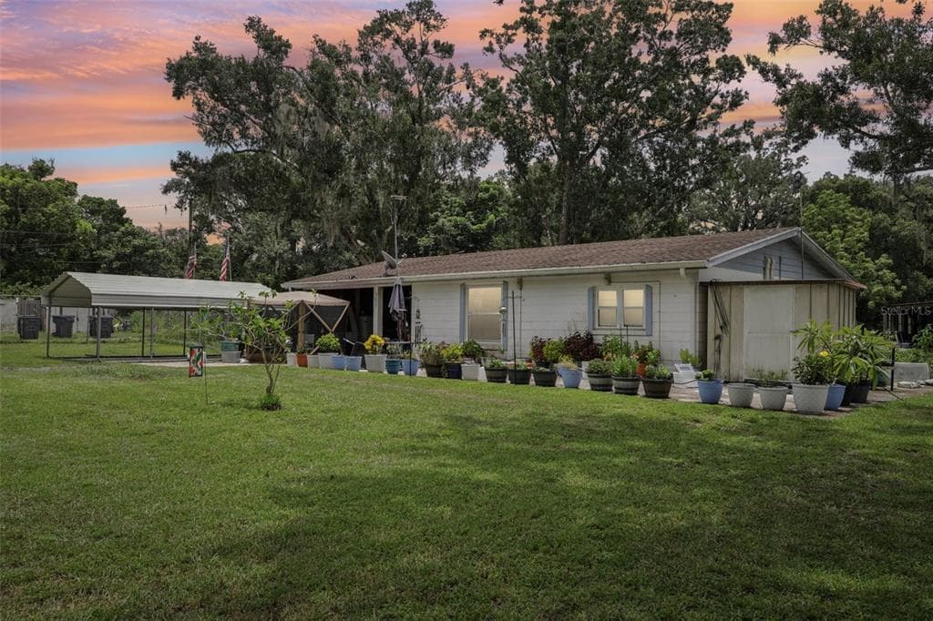127 LOCKE ROAD DAVENPORT, FL 33837