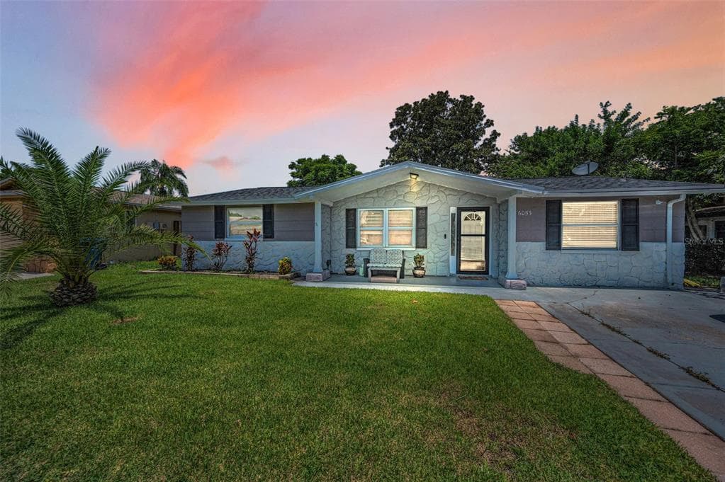 6053 11TH AVENUE NEW PORT RICHEY, FL 34653